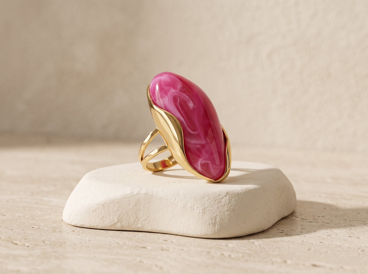 Anillo Geométrico de Resina con Baño de Oro 18K