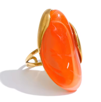 Anillo Geométrico de Resina con Baño de Oro 18K