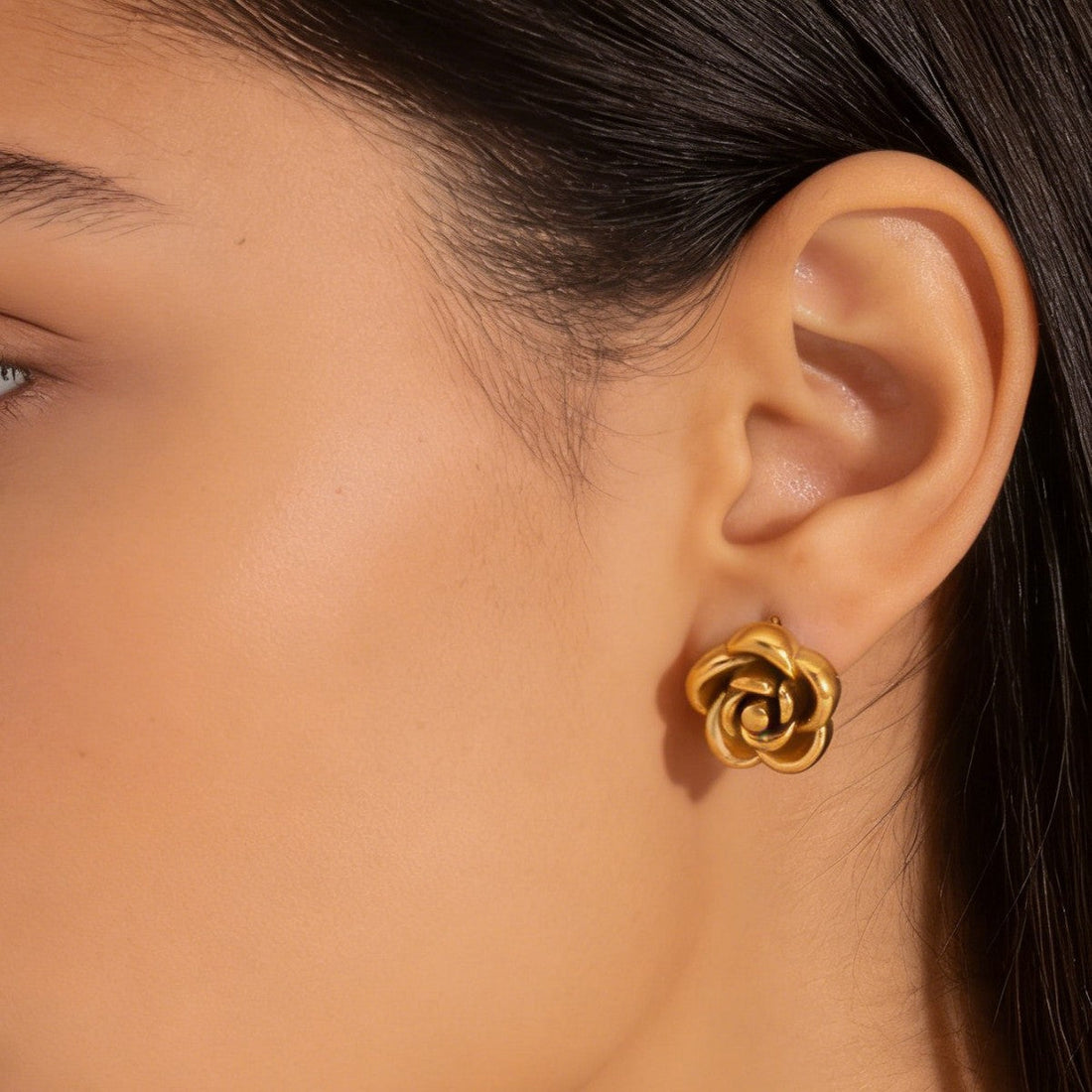 Set de Collar y Pendientes de Flores