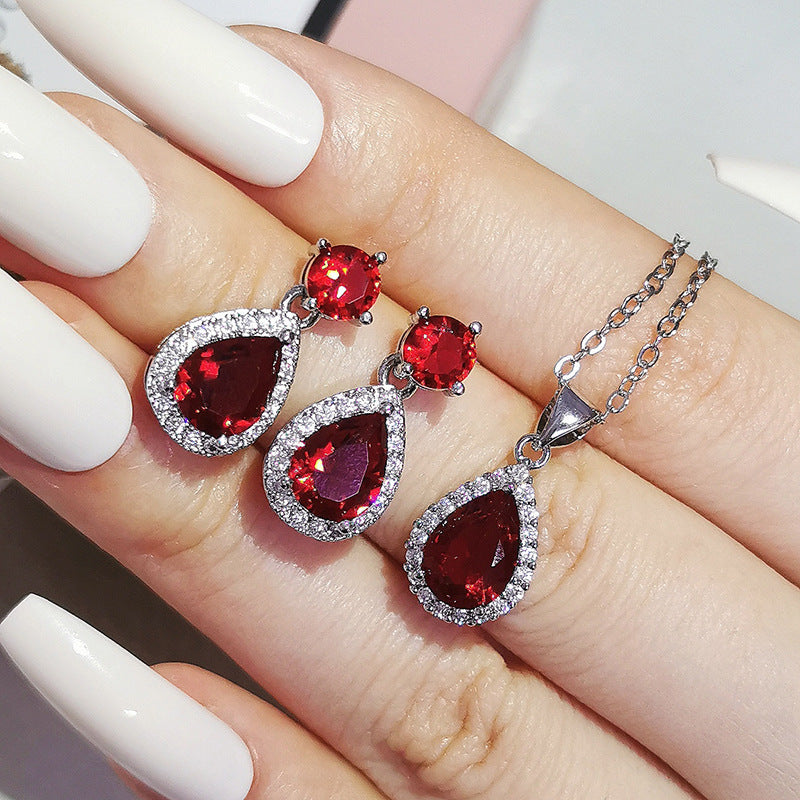 Set de Collar y Pendientes de Zirconitas